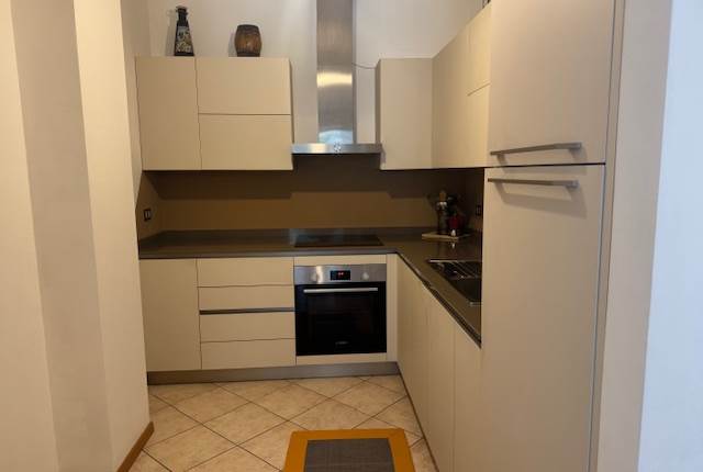 Trento, via Guardini bilocale con garage 