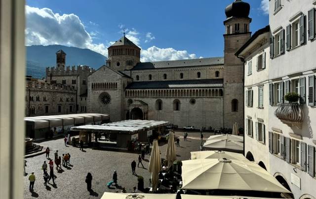 Trento centro appartamento due stanze arredato